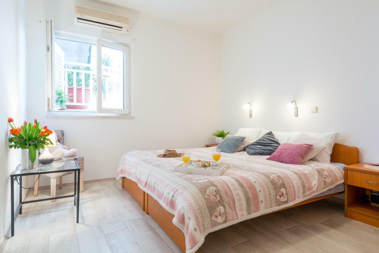 Lily'S Apartments Dubrovnik Exterior photo